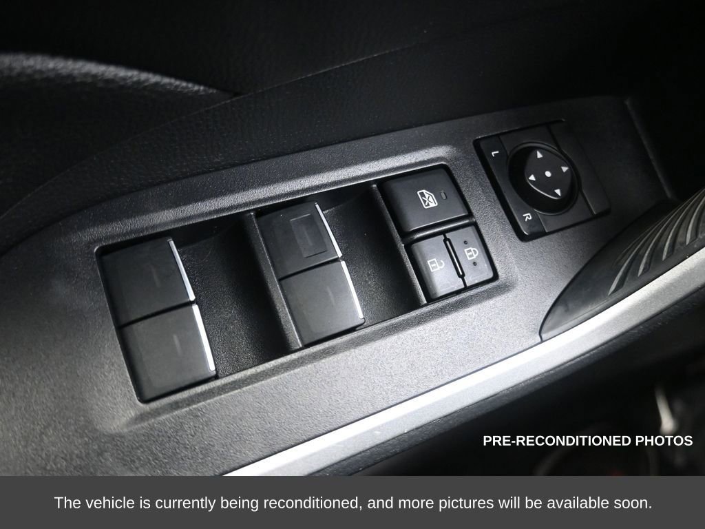 Used 2023 Toyota RAV4 XLE Premium image 27