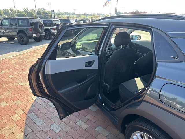 Used 2018 Hyundai Kona SEL AWD/4WD image 26