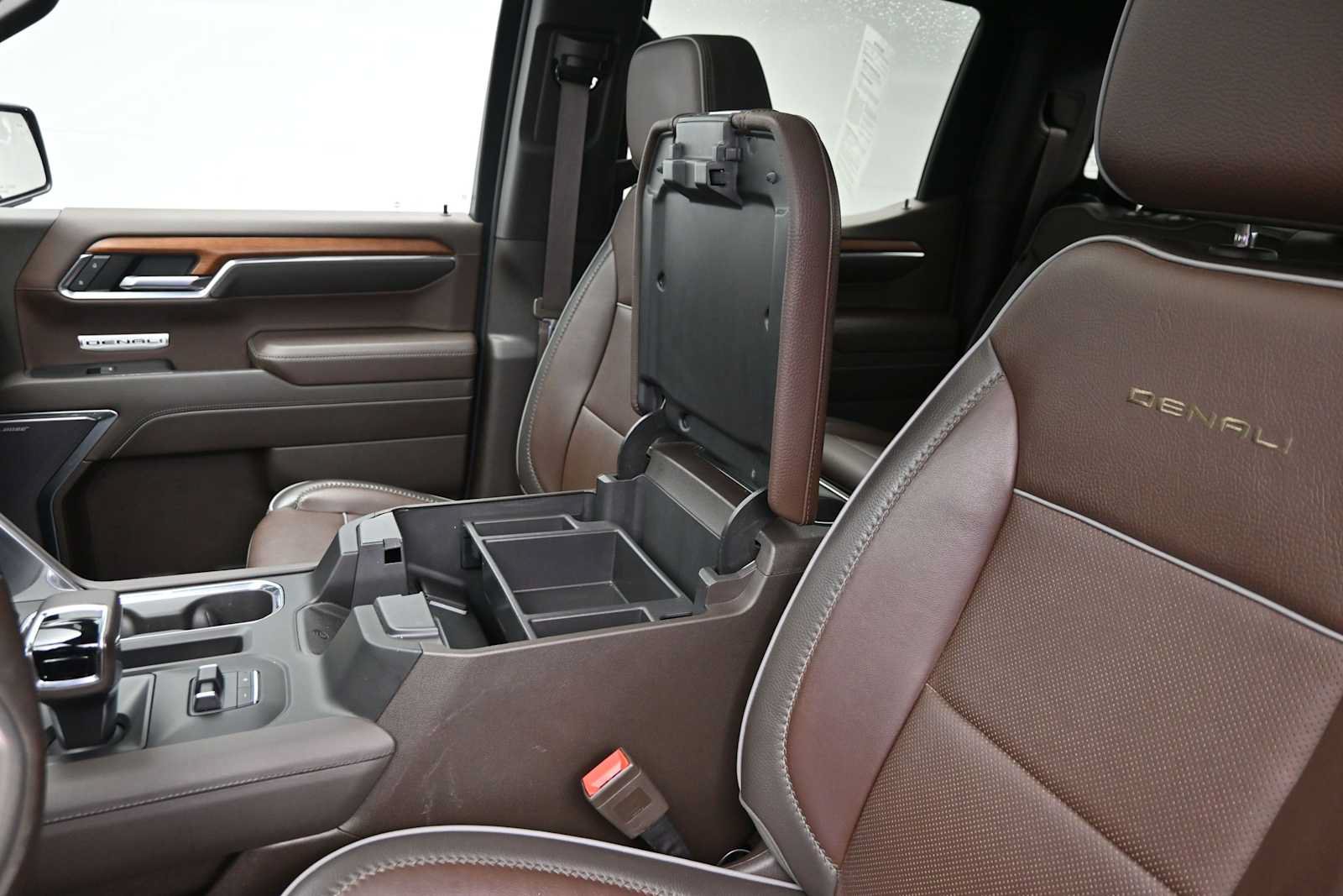 Used 2022 GMC Sierra 1500 Denali AWD/4WD image 19