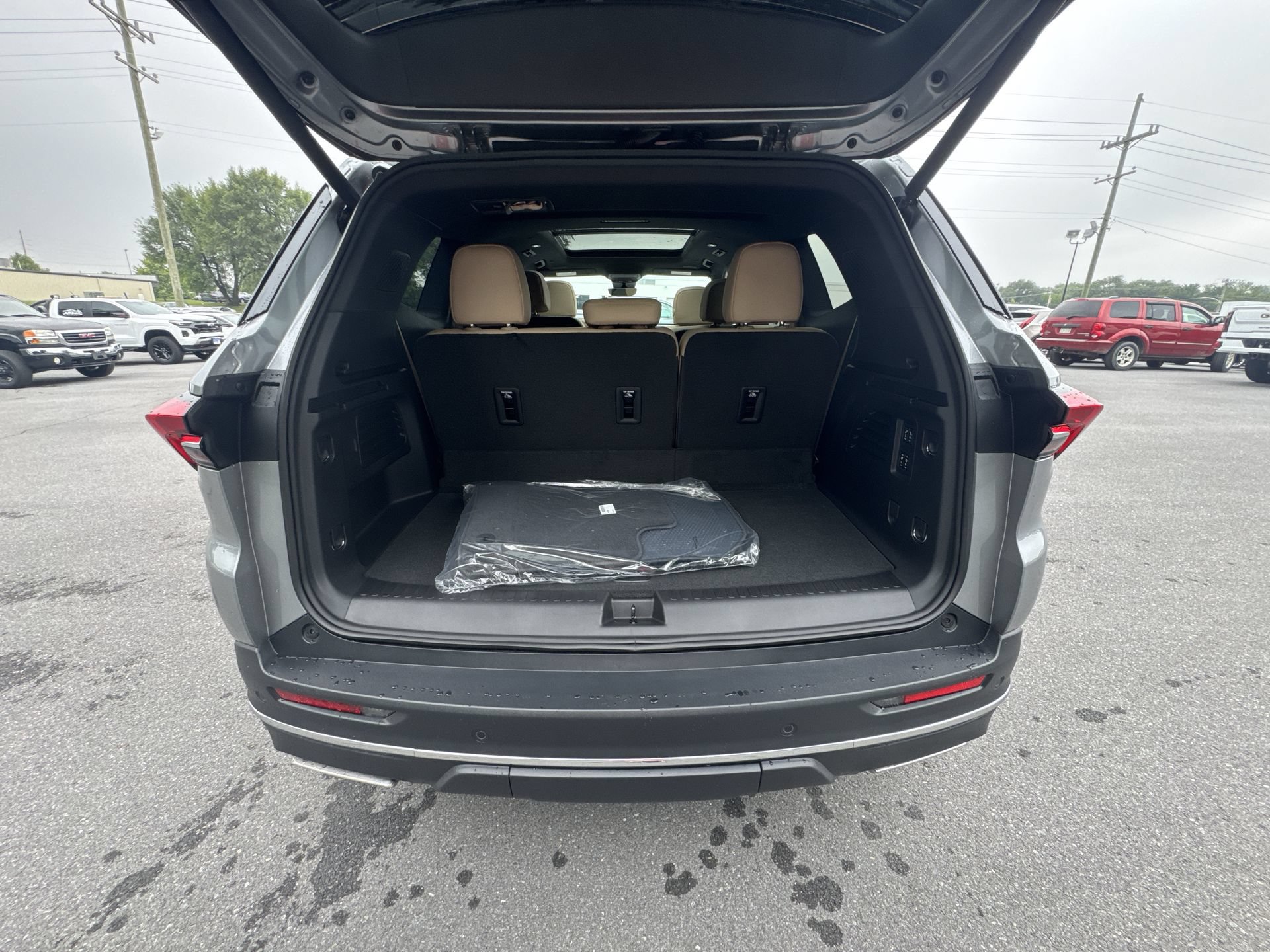 New 2026 Buick Enclave Preferred w/ Power Package AWD/4WD image 21