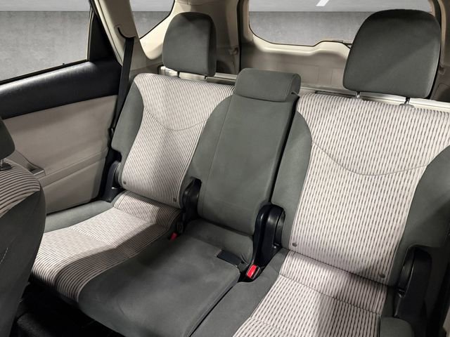 Used 2015 Toyota Prius V Two image 22