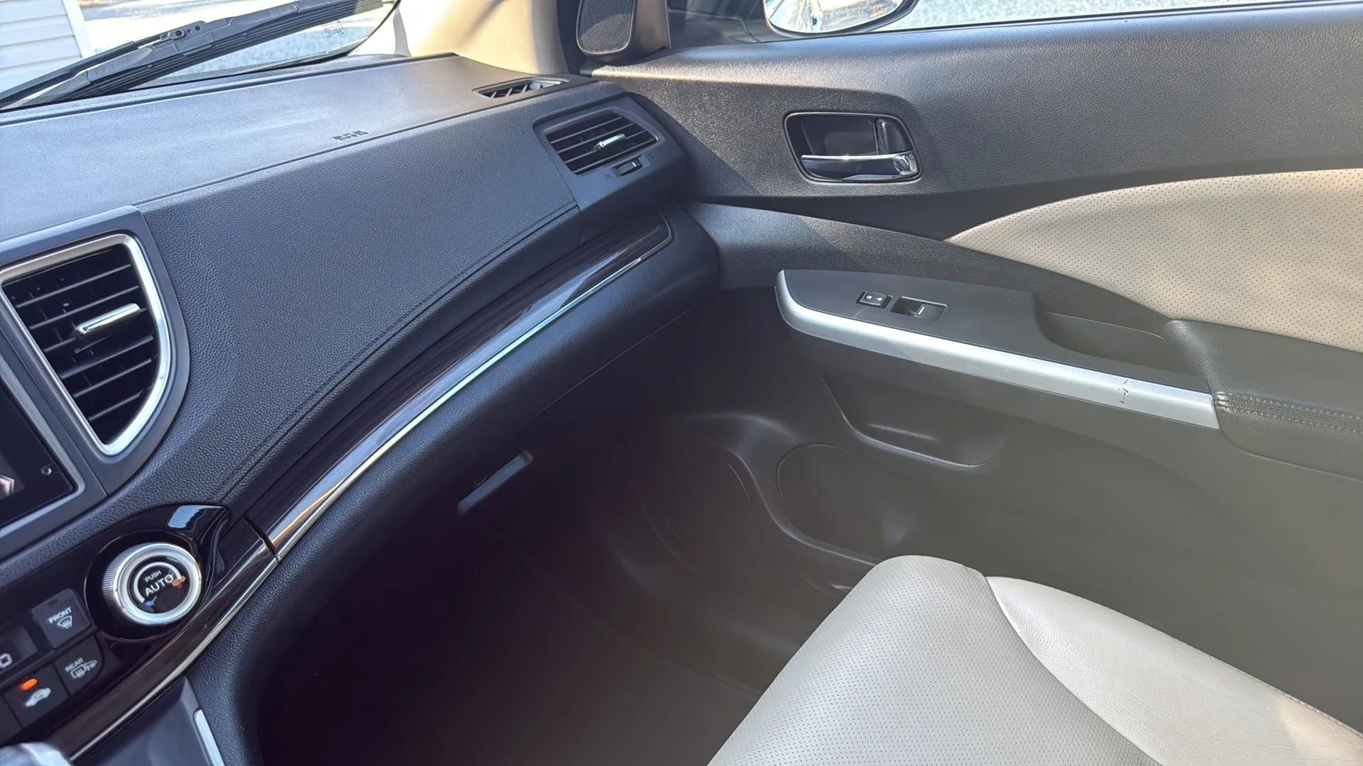 Used 2016 Honda CR-V EX-L image 20