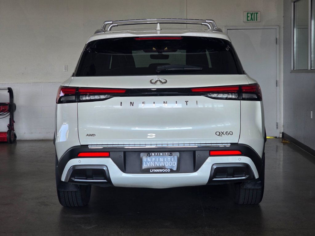 Certified 2024 INFINITI QX60 Sensory w/ Cargo Package AWD/4WD image 5
