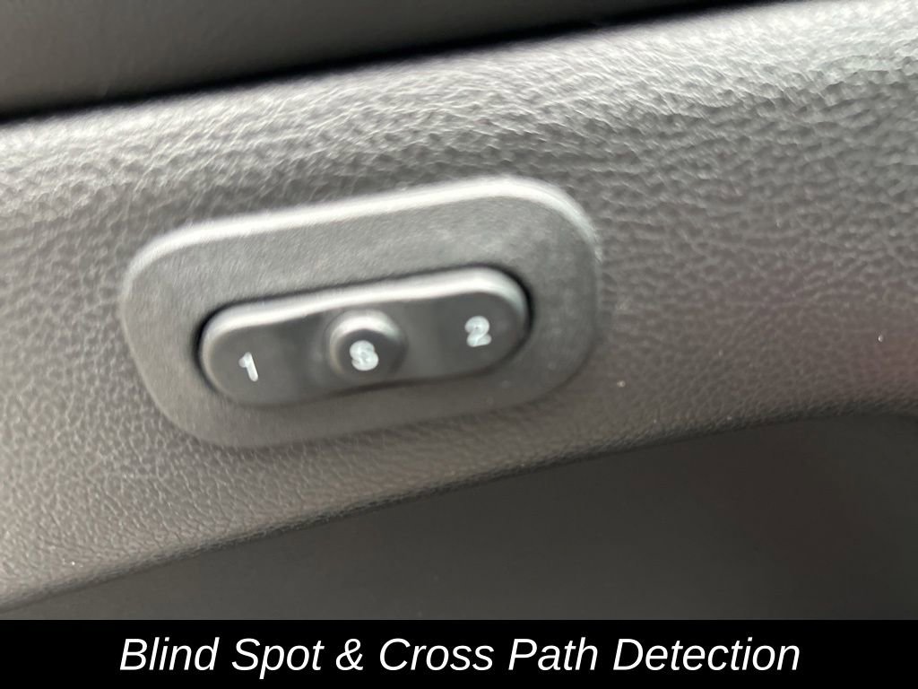 Used 2018 Jeep Grand Cherokee Limited image 17