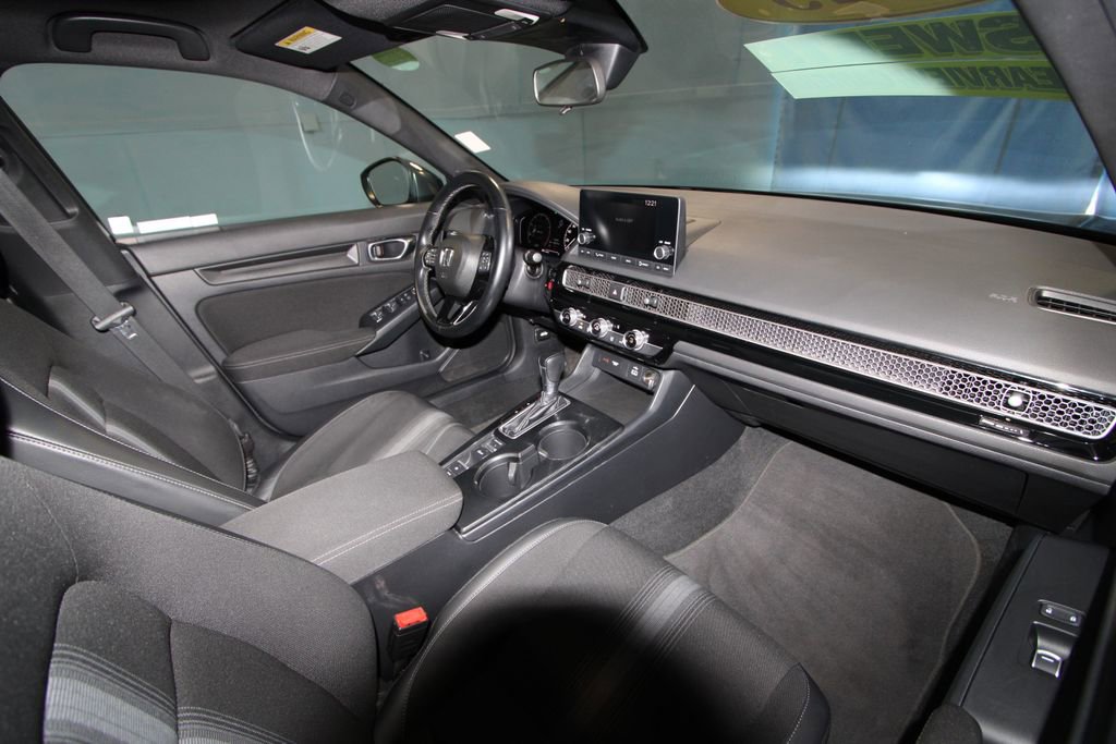 Used 2023 Honda Civic Sport image 21