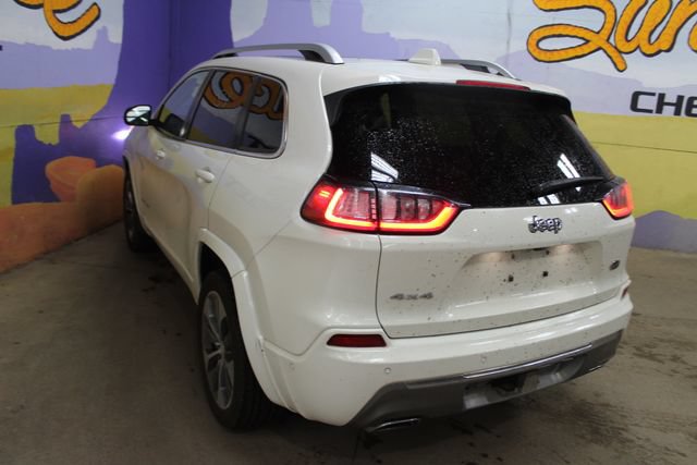 Used 2019 Jeep Cherokee Overland w/ Technology Group AWD/4WD image 6