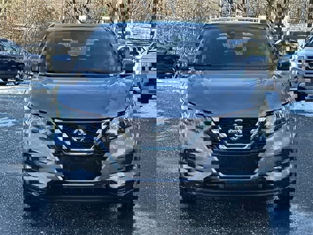 Used 2022 Nissan Rogue Sport S image 16