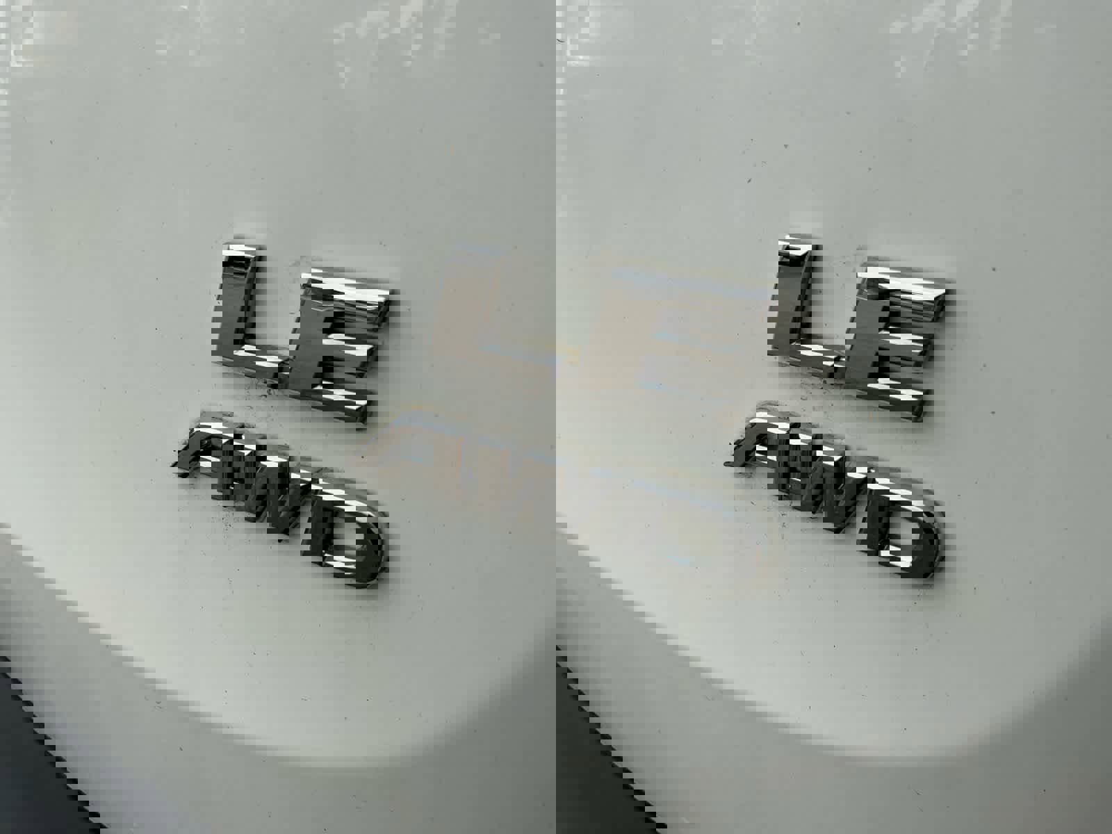 Used 2015 Toyota RAV4 LE image 17