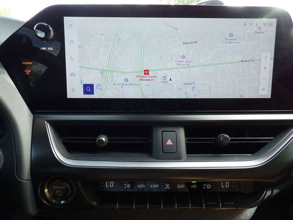 Used 2025 Lexus UX 300h AWD w/ Accessory Package (Z1) image 21