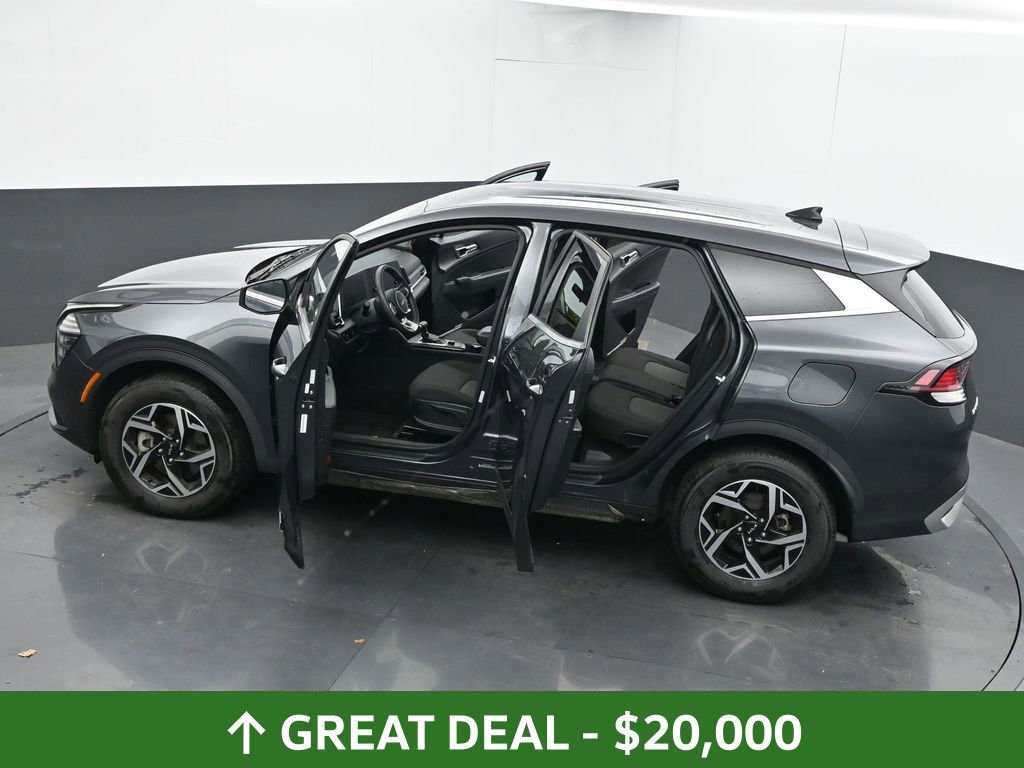 Used 2024 Kia Sportage LX image 61