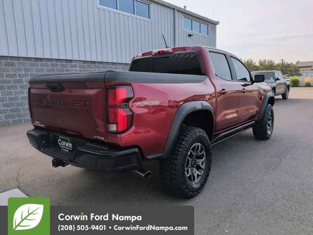 Used 2024 Chevrolet Colorado ZR2 w/ ZR2 Convenience Package III AWD/4WD image 3