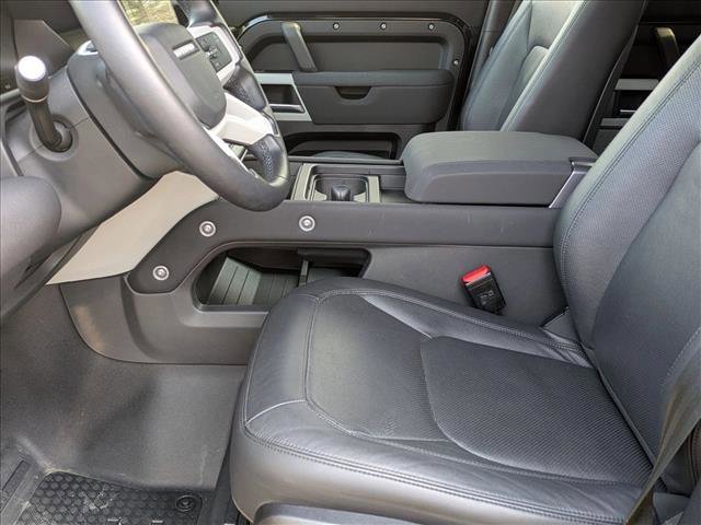 Used 2023 Land Rover Defender 110 S image 17