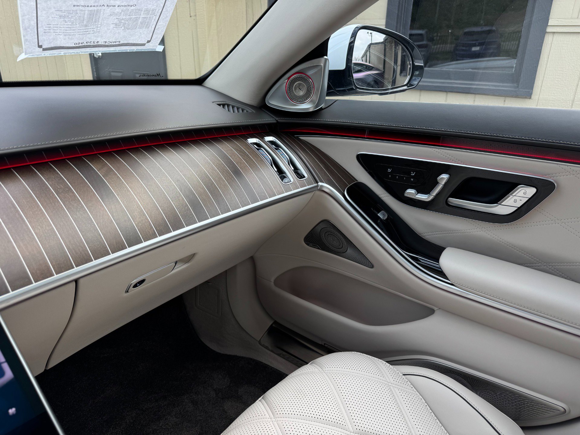 Used 2025 Mercedes-Benz Maybach S 680 4MATIC image 18