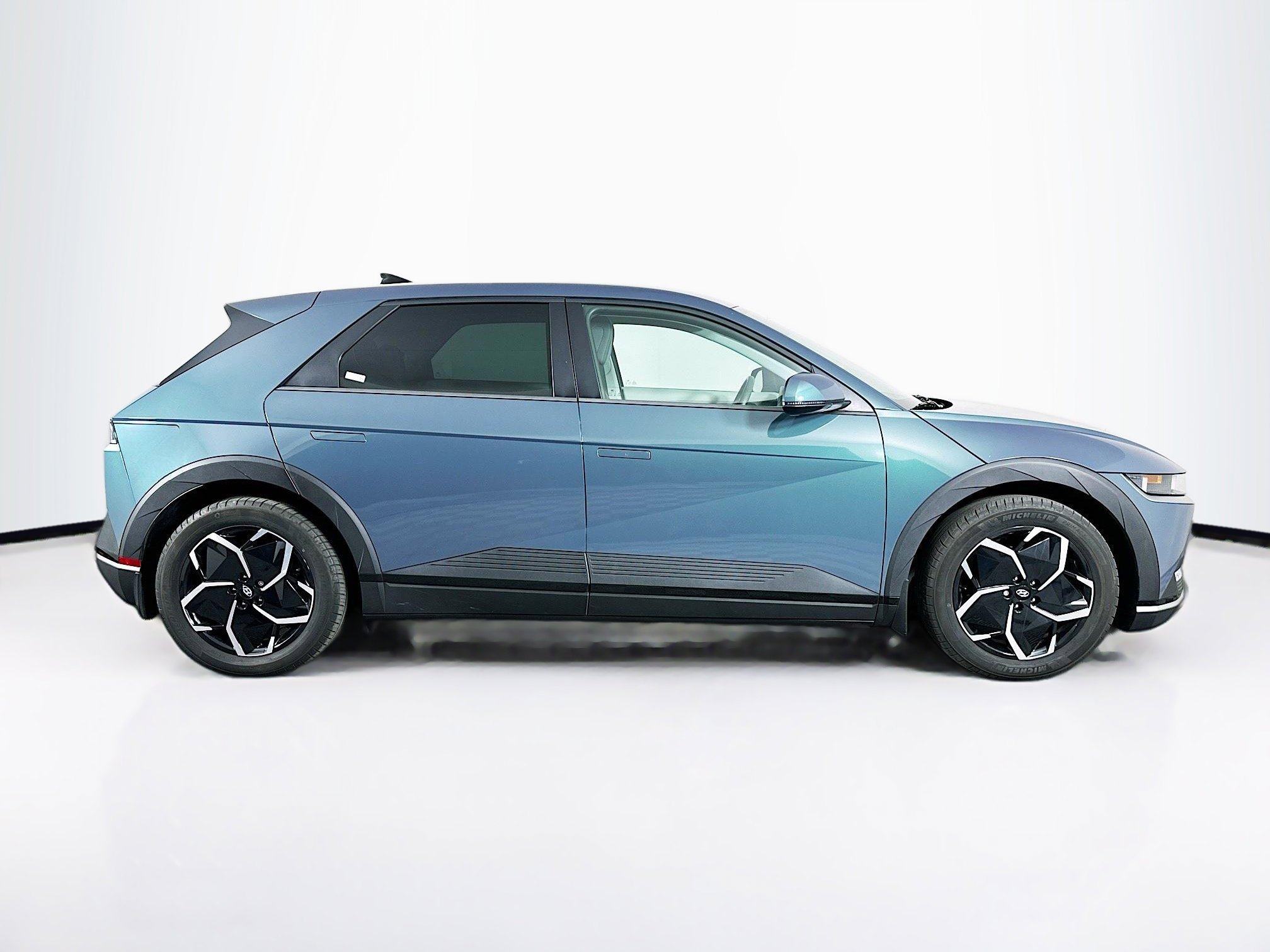 Used 2024 Hyundai Ioniq 5 SEL RWD image 10