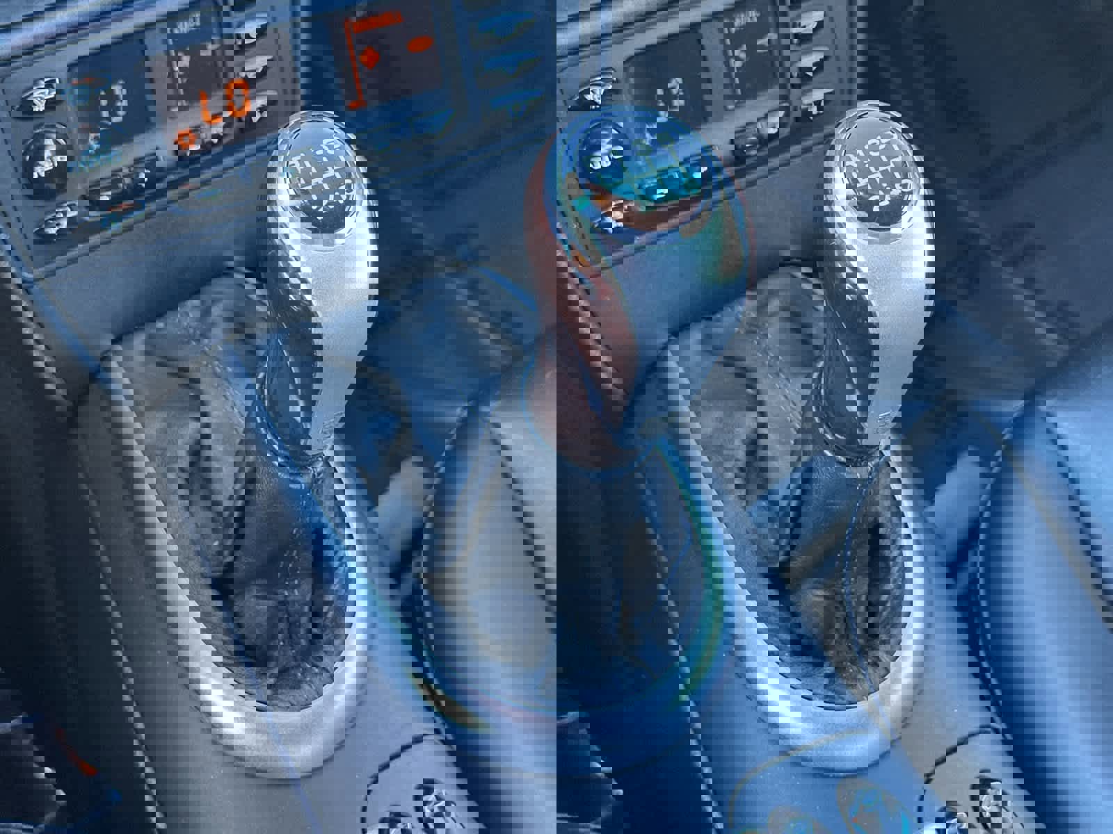 Used 2001 Porsche 911 Carrera 4 image 17