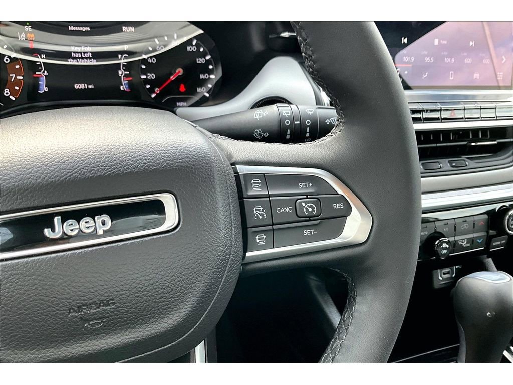 Certified 2024 Jeep Compass Limited image 26
