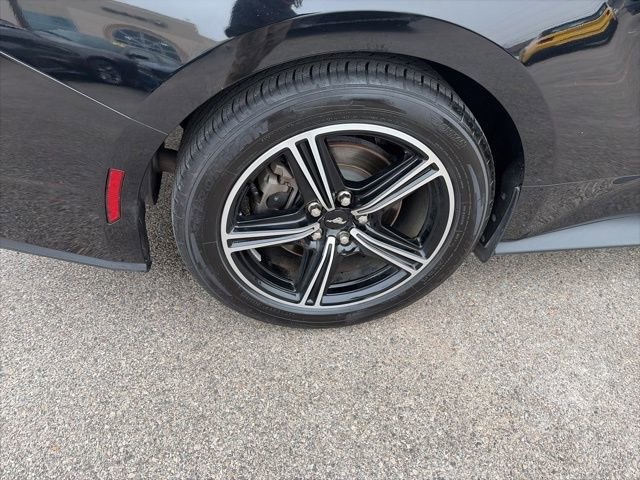 Used 2024 Ford Mustang Premium image 31