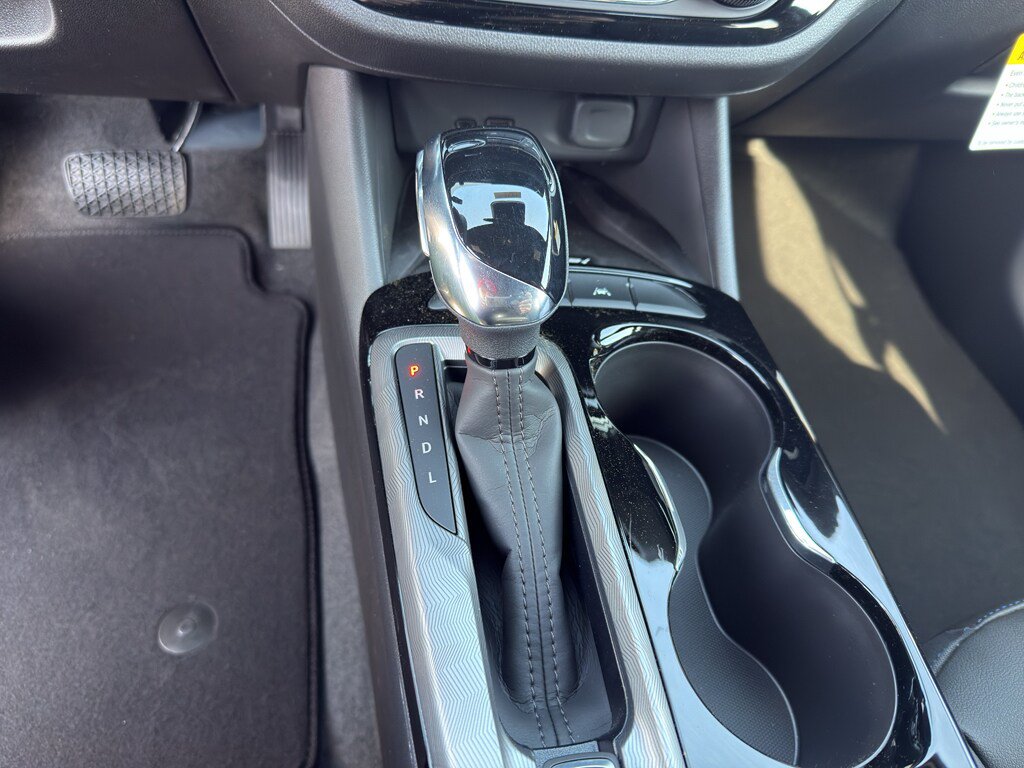 New 2026 Buick Envista Sport Touring FWD image 10
