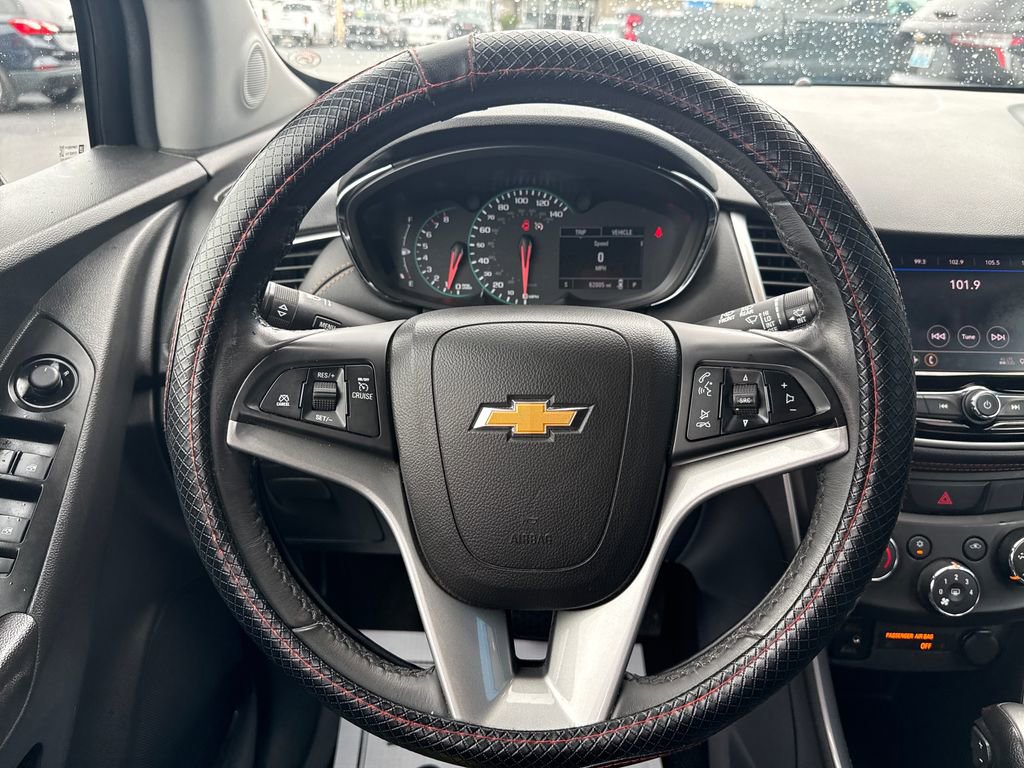 Used 2022 Chevrolet Trax LT w/ Driver Confidence Package AWD/4WD image 18