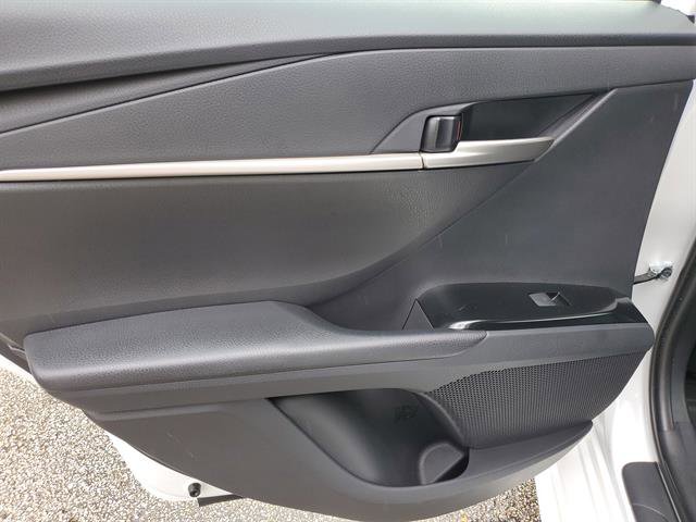 Used 2026 Toyota Camry SE FWD image 60