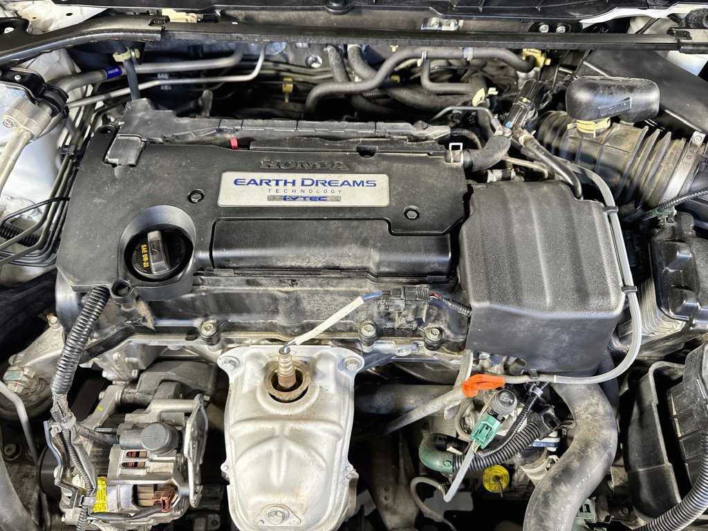 Used 2015 Honda Accord EX-L image 38