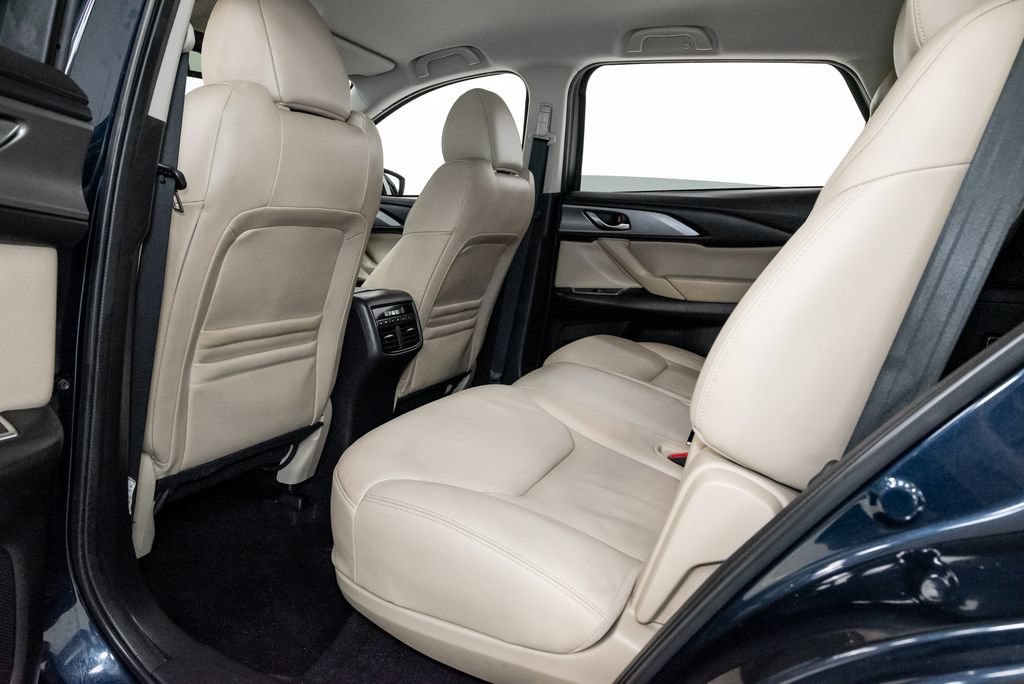 Used 2018 MAZDA CX-9 Touring AWD/4WD image 25