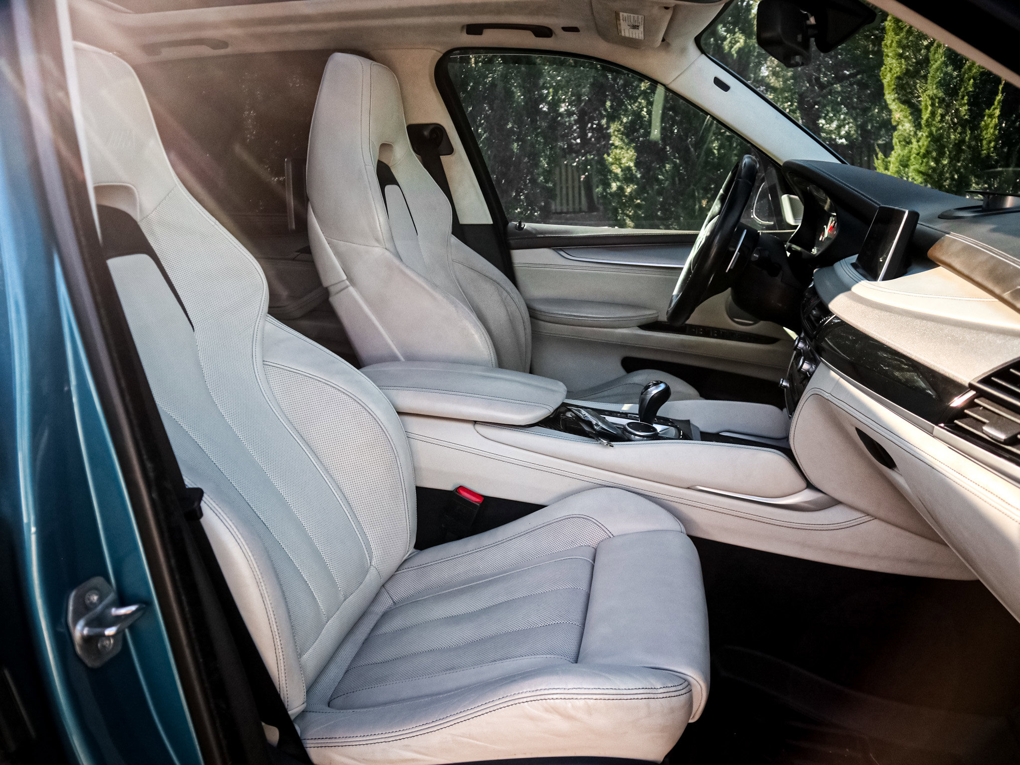 Used 2016 BMW X5 M image 33