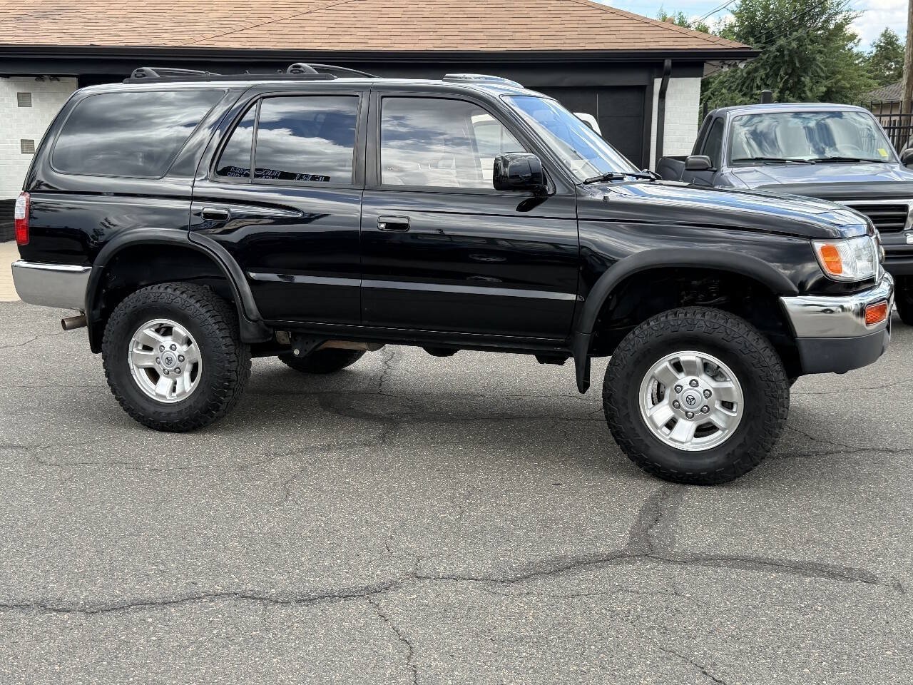 Used 1996 Toyota 4Runner SR5 AWD/4WD image 33