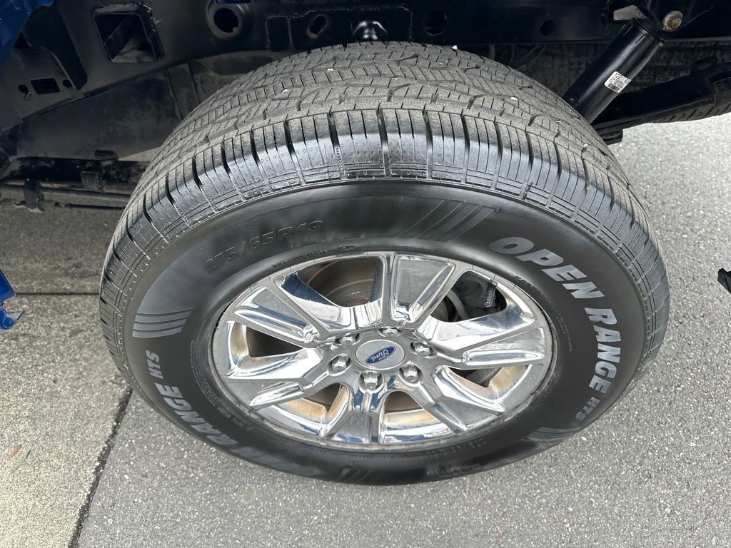 Used 2017 Ford F150 XLT w/ Equipment Group 302A Luxury image 26