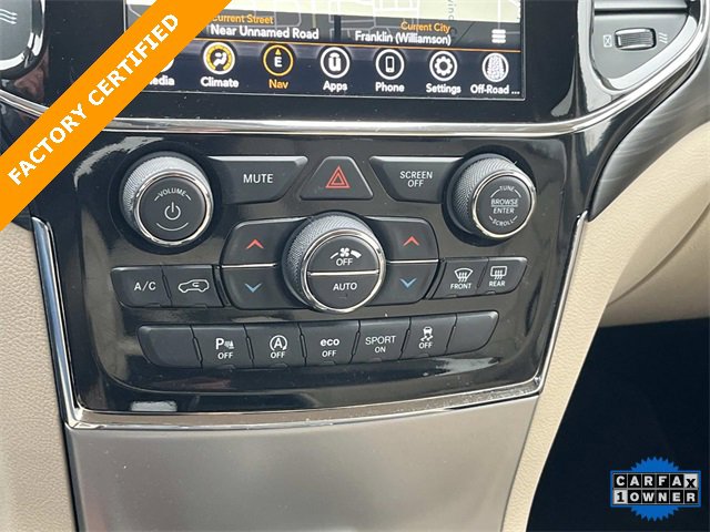 Certified 2022 Jeep Grand Cherokee Laredo E image 36