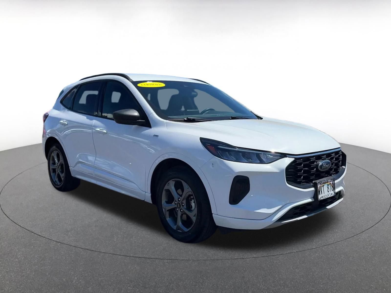 Used 2023 Ford Escape ST-Line image 2