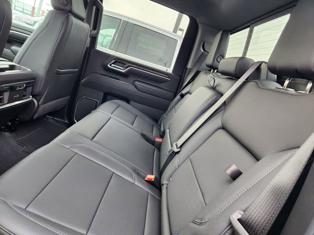 New 2026 GMC Sierra 2500 SLT w/ SLT Premium Package AWD/4WD image 8