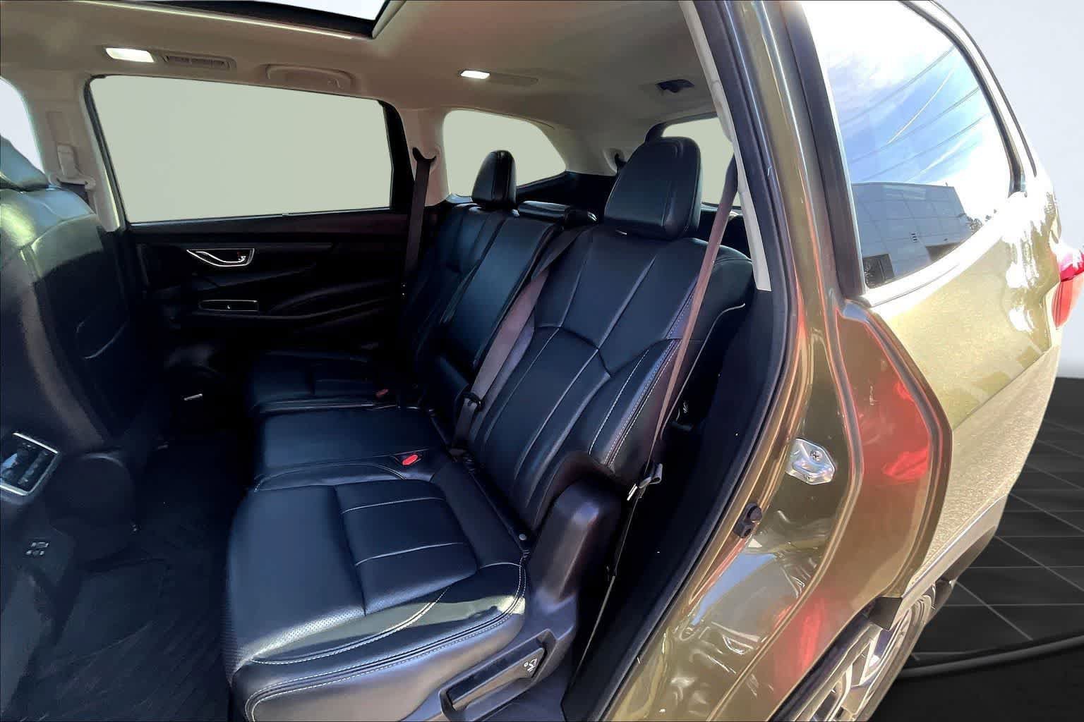 Used 2024 Subaru Ascent Limited w/ Technology Package image 13