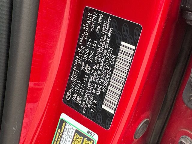 Used 2023 Hyundai Elantra Limited w/ Cargo Package image 30