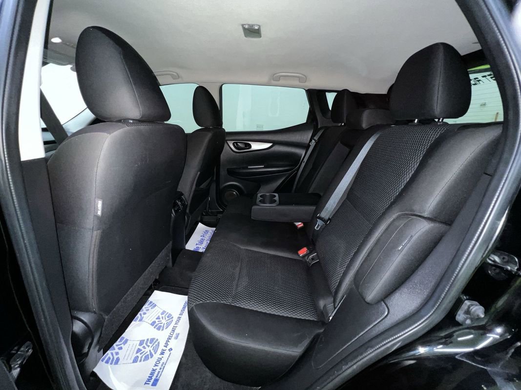 Used 2020 Nissan Rogue Sport S FWD image 25