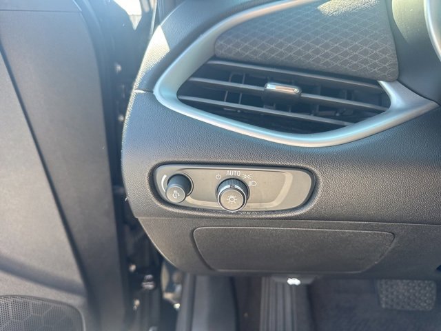 Used 2024 Chevrolet Malibu LT image 14