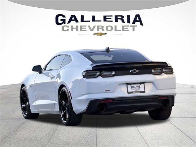 Used 2019 Chevrolet Camaro LT w/ RS Package image 5