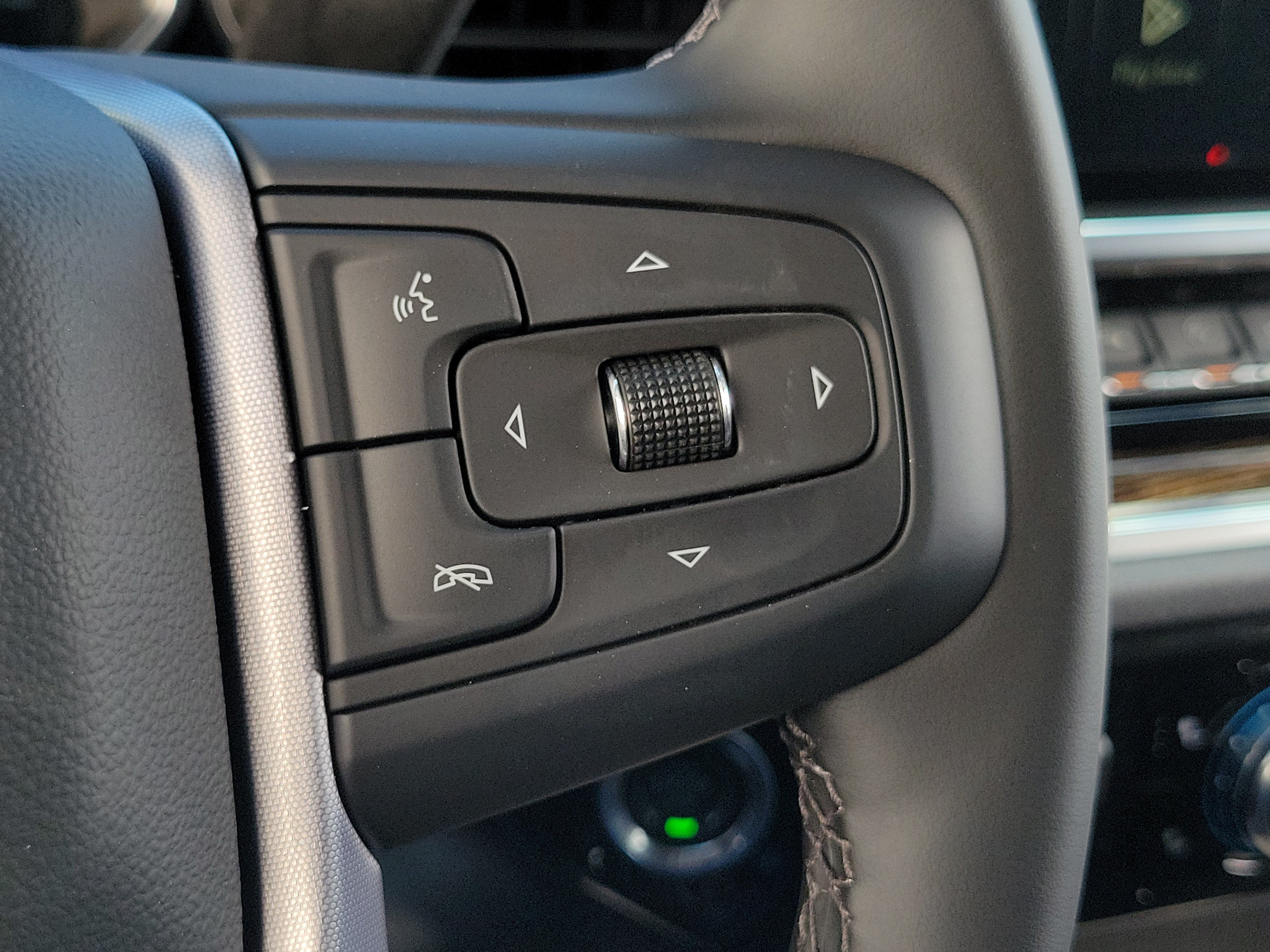 New 2026 GMC Sierra 1500 SLE AWD/4WD image 25