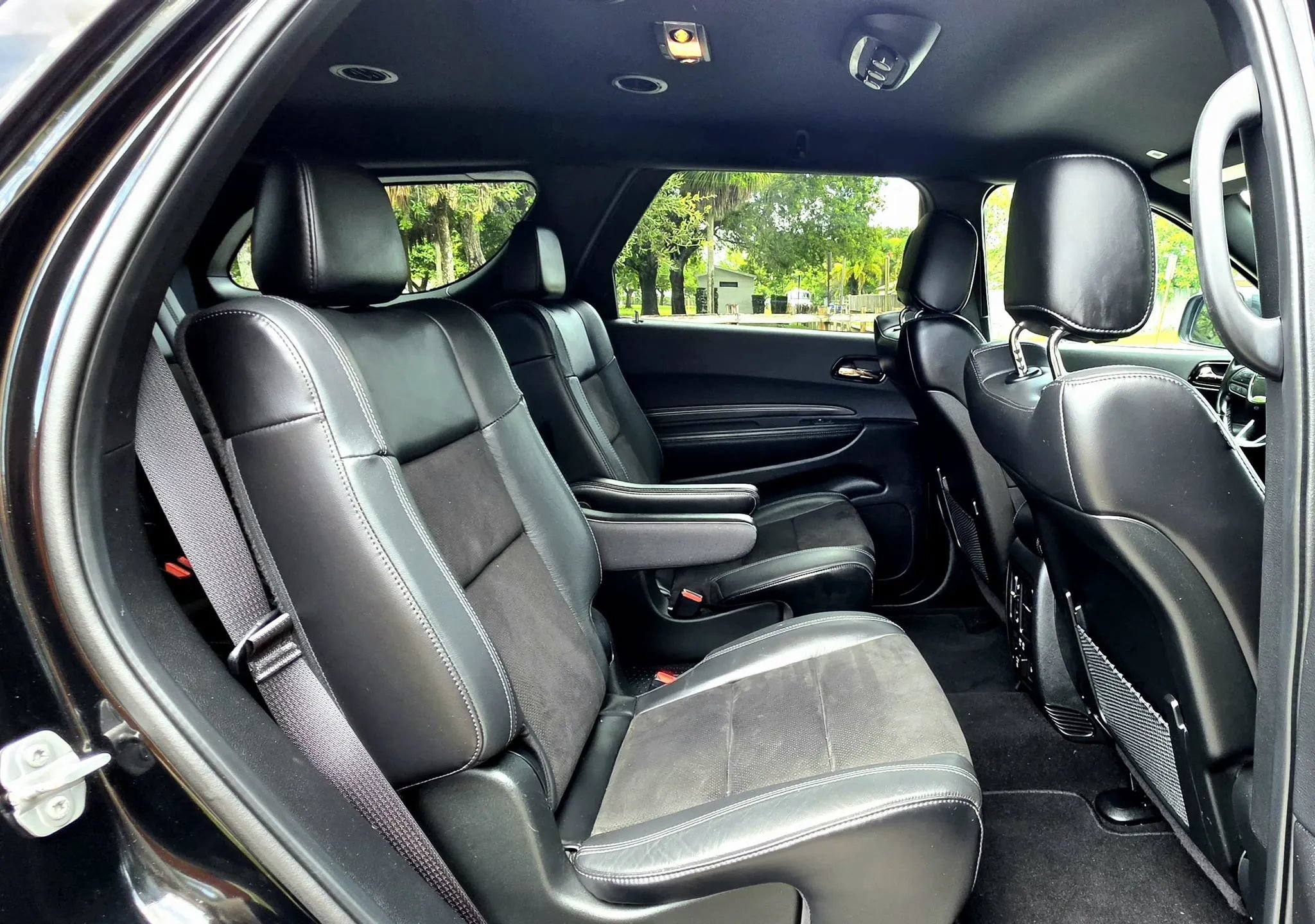 Used 2022 Dodge Durango GT RWD image 5