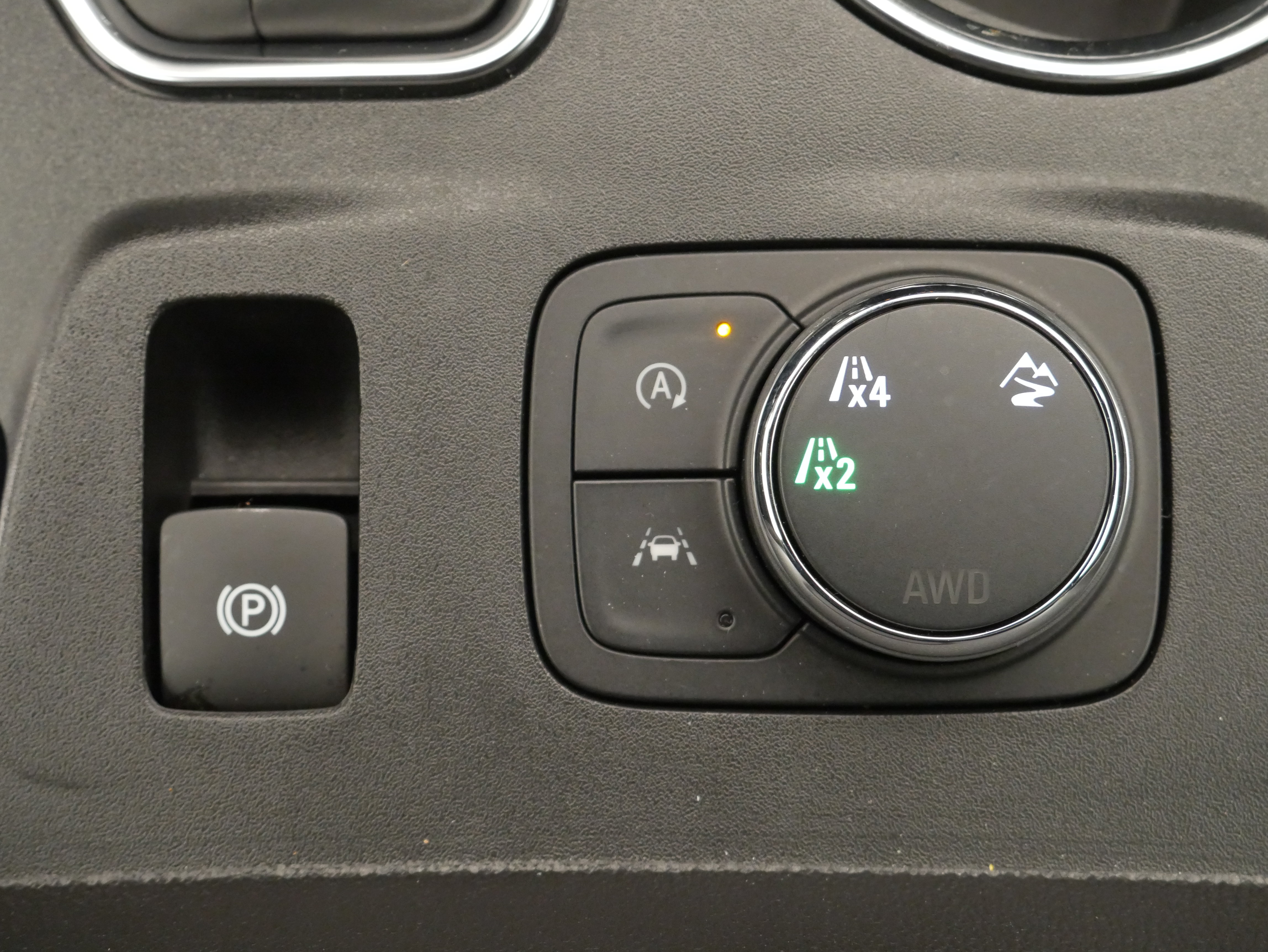 Certified 2023 Chevrolet Traverse LT AWD/4WD image 24