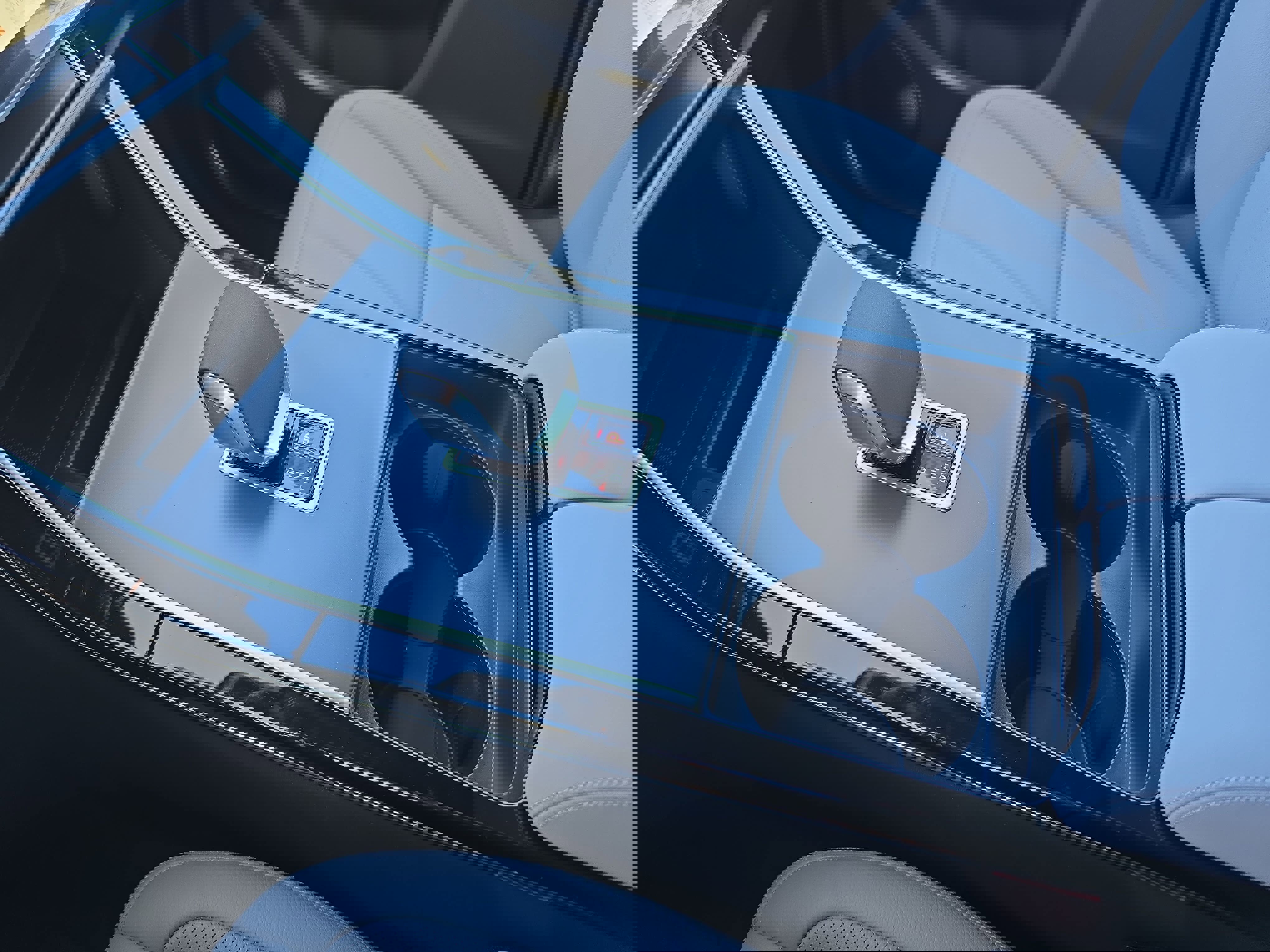 New 2026 Land Rover Range Rover Evoque S image 25