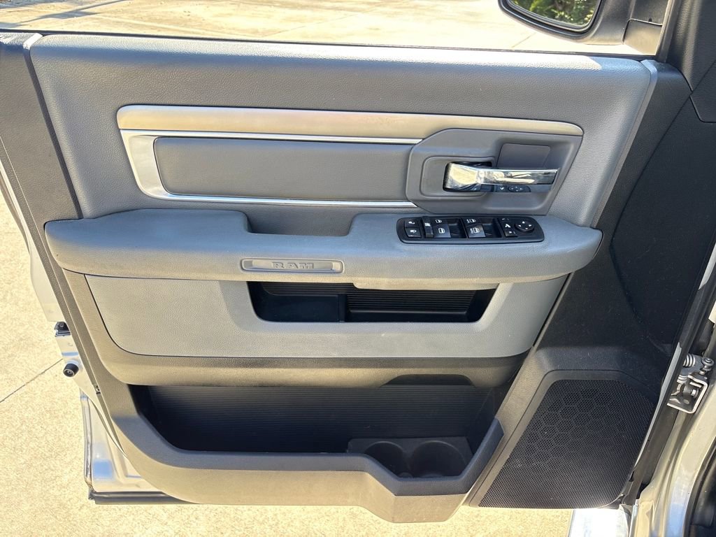 Used 2014 RAM 1500 Lone Star image 15