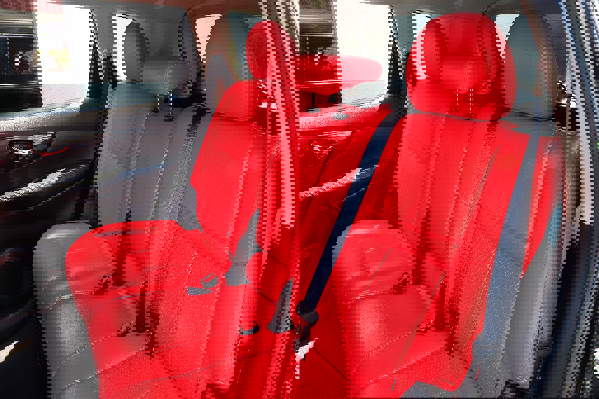 Used 2019 Nissan Rogue SV image 13