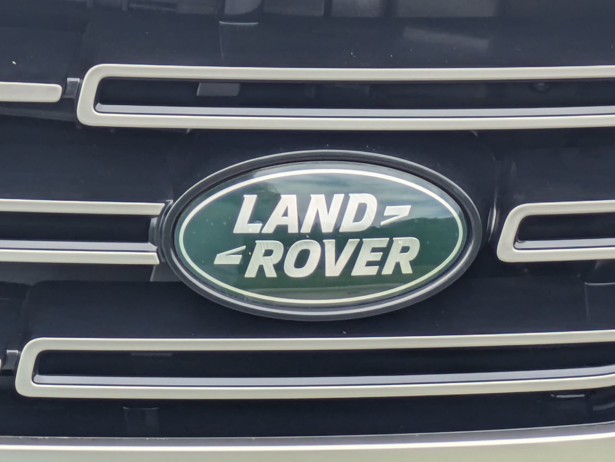 New 2025 Land Rover Range Rover SE image 33