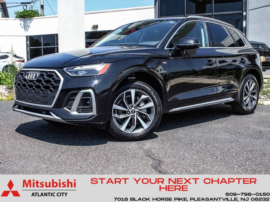 Used 2023 Audi Q5 2.0T Premium w/ Convenience Package AWD/4WD image 1