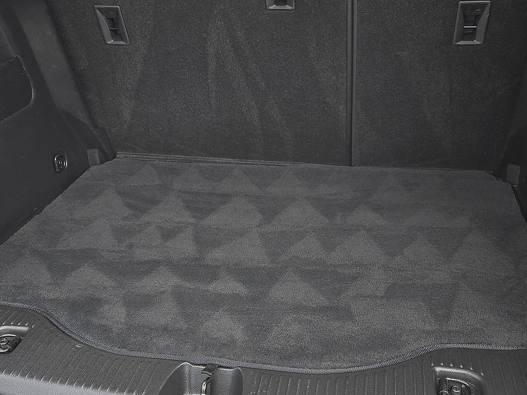 Used 2016 Buick Encore Premium AWD/4WD image 9