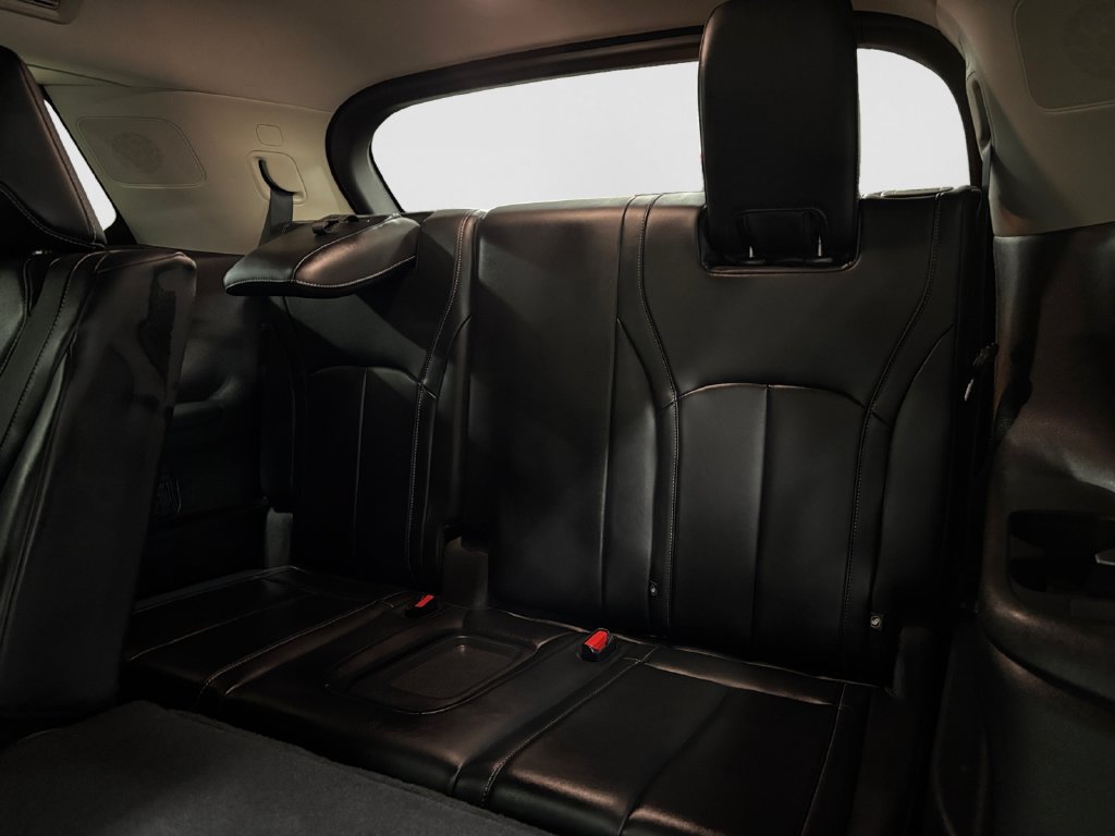 Used 2022 INFINITI QX60 Luxe w/ Cargo Package AWD/4WD image 43