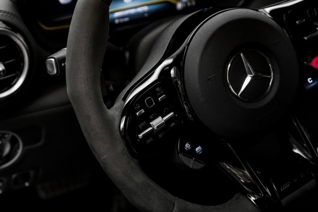 Used 2020 Mercedes-Benz AMG GT R image 23