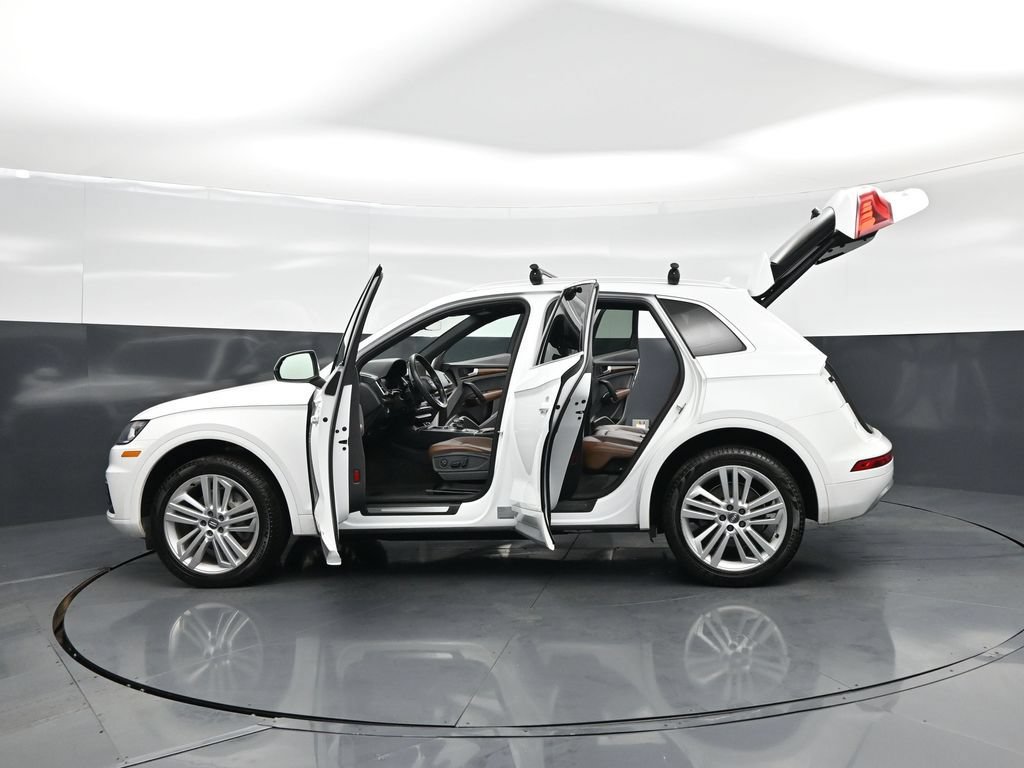 Used 2018 Audi Q5 2.0T Premium Plus w/ Premium Plus Package AWD/4WD image 33