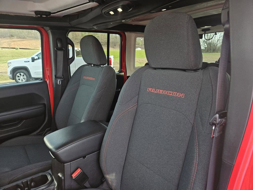 Used 2025 Jeep Wrangler Unlimited Rubicon image 10
